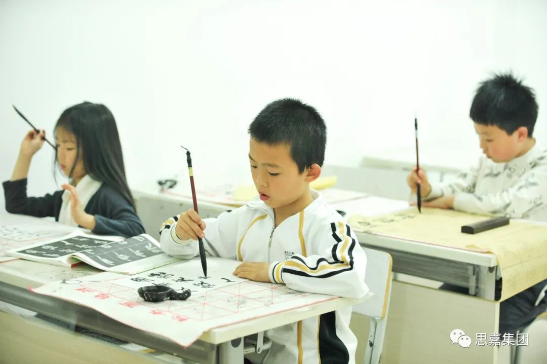 fd64327176dae5d5d74c0c42aed3a6b6.jpg