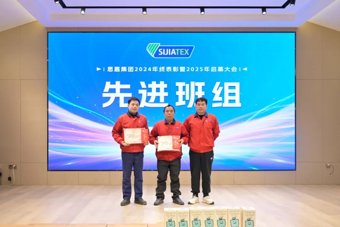 558e37bbacdf493e10bc82713cc5c74c.jpg